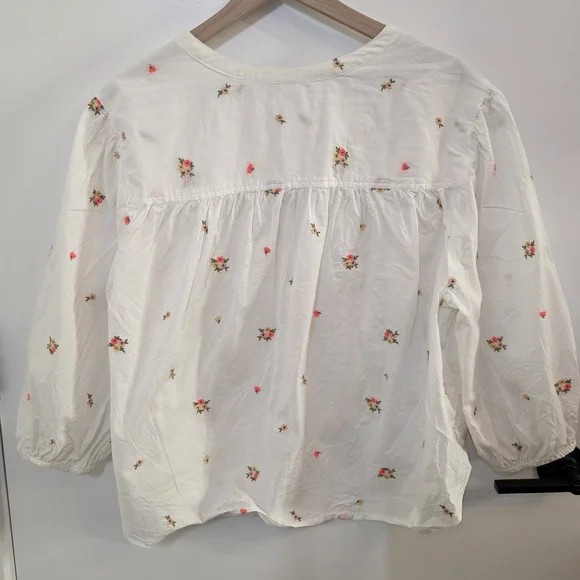 Old Navy White Blouse with EMBROIDERED Floral Accents - Picture 2 of 8